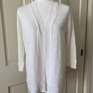 Pretty Knitted Pattern V-Neck Sweater by ETC..